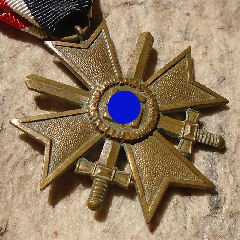 Cruz de Mérito de Guerra de 2ª Classe com Espadas - Imagem 2